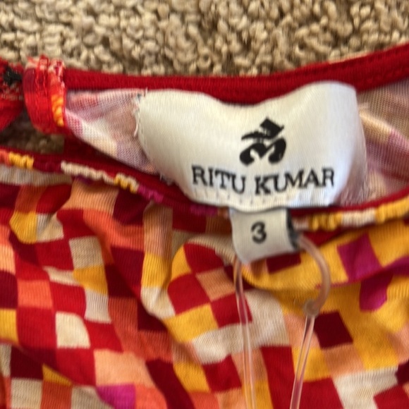 New! Ritu Kumar label SZ 3/ small red multi printed dress. - Picture 6 of 9